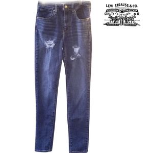 Levi's High Rise Medium Wash Skinny Jeans